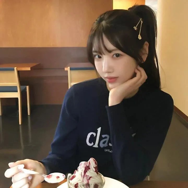 他的脑子有病